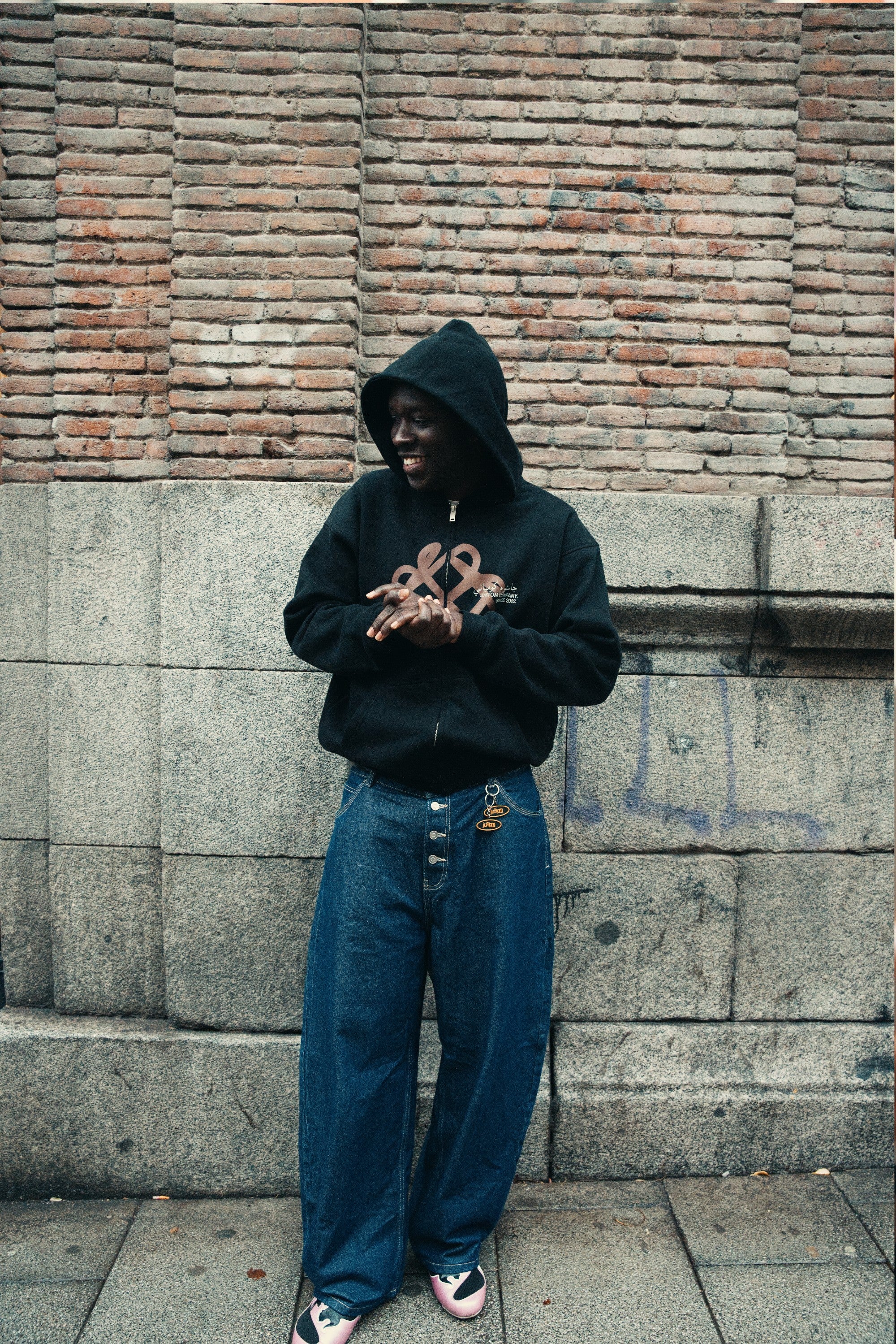 LLAVERO CON EL LOGO DE JUSTOM